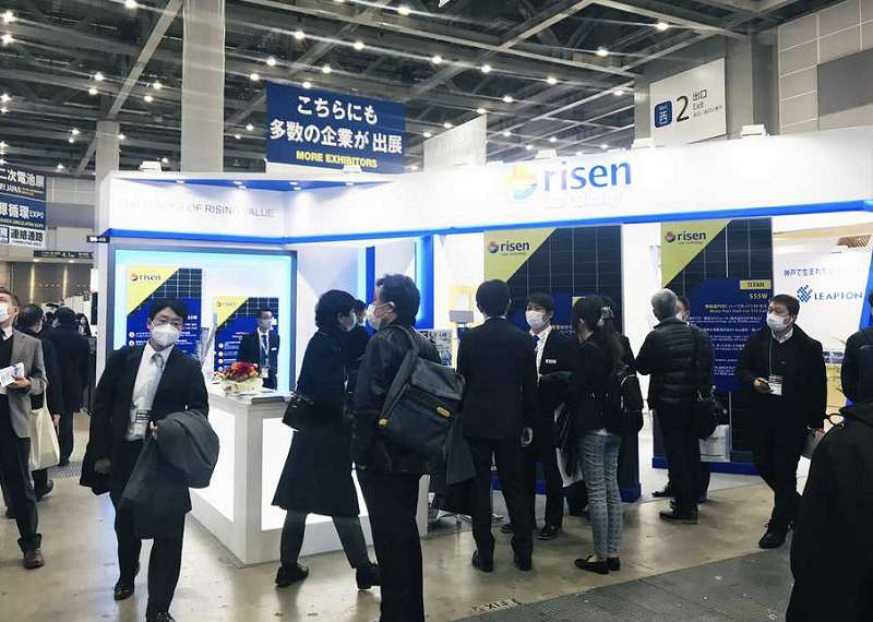 2026年日本大阪太阳能光伏展览会PV EXPO OSAKA展馆现场,专业观众参观实况