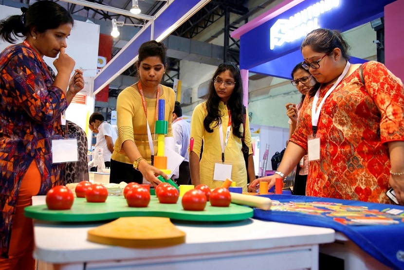 2026年印度教育装备展览会Didac India展馆现场,专业观众参观实况