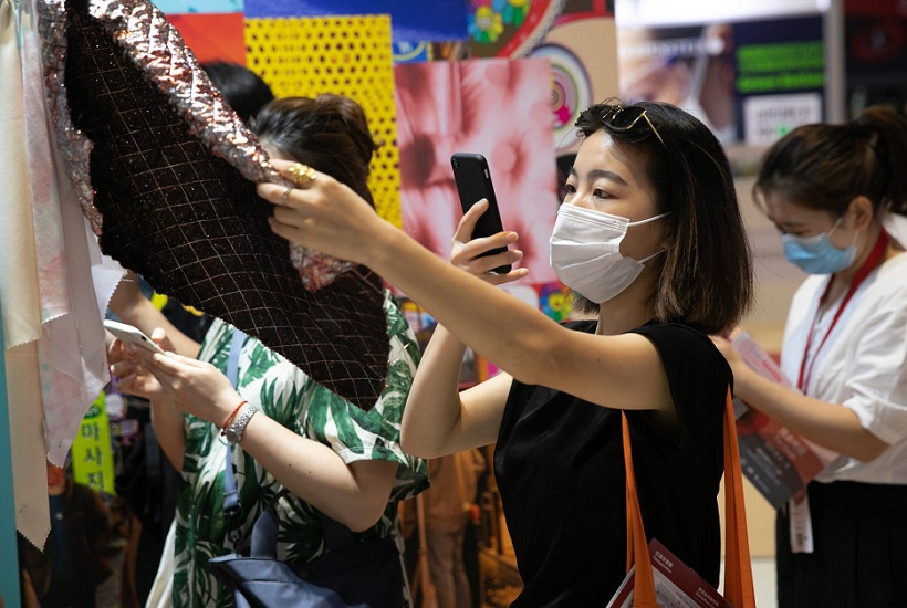 2027年中国上海国际纺织面料及辅料展览会（秋冬）Intertextile Shanghai行业机械设备展品展台实拍
