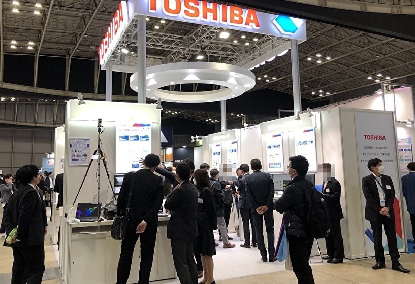 2026年日本横滨嵌入式展览会EdgeTech展馆现场,专业观众参观实况