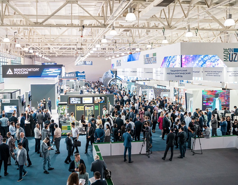 2027年俄罗斯叶卡捷琳堡工业展览会INNOPROM展馆内部展台环境实拍