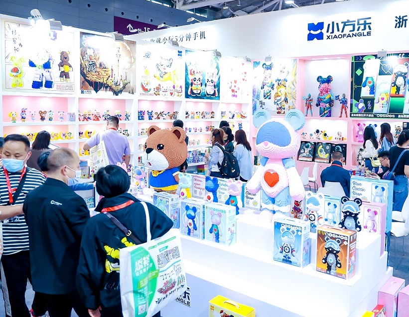 2027年深圳国际授权及衍生品展览会Licensing CHINA行业机械设备展品展台实拍