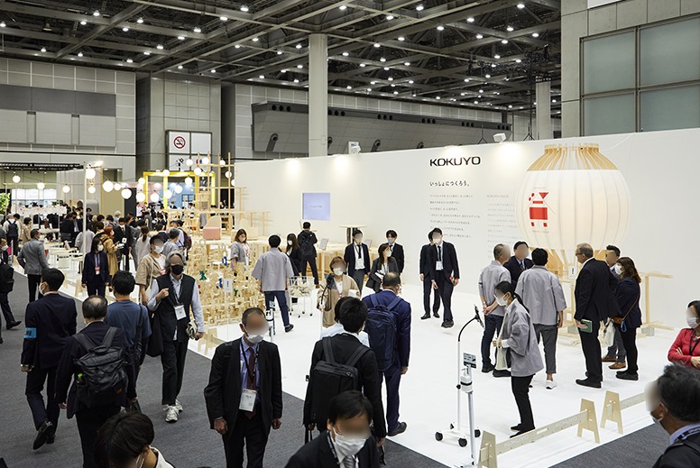 2027年日本东京办公家具展ORGATEC TOKYO展馆现场，专业观众参观实况