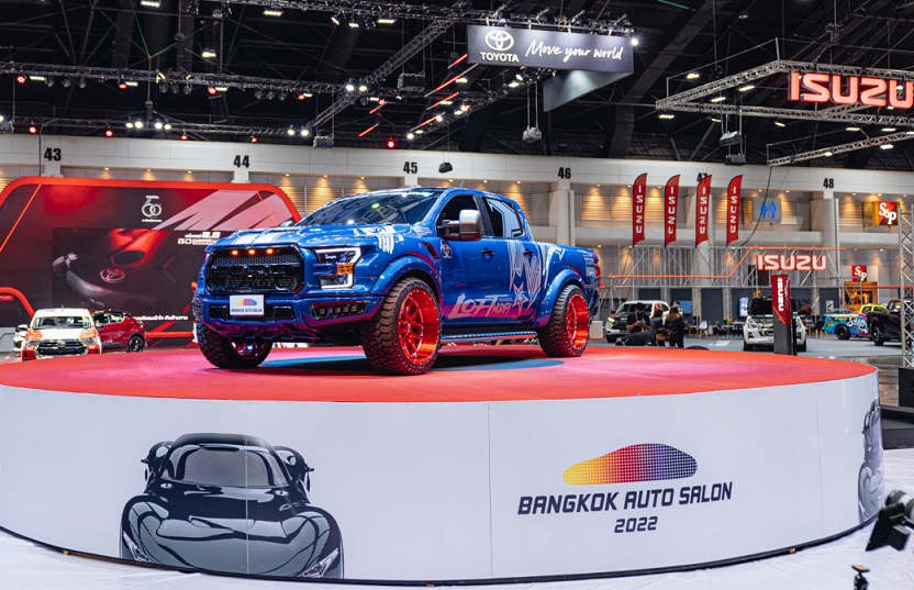 2026年泰国曼谷改装车及配件展览会BANGKOK AUTO SALON展馆现场，专业观众参观实况
