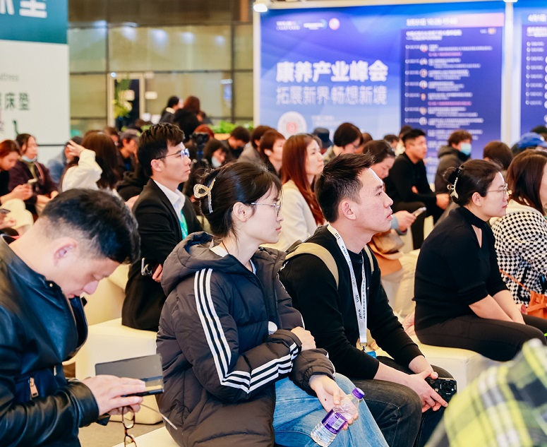2027年上海国际酒店家具、商用定制及软装设计展览会H+R Design Expo展馆内部展台环境实拍