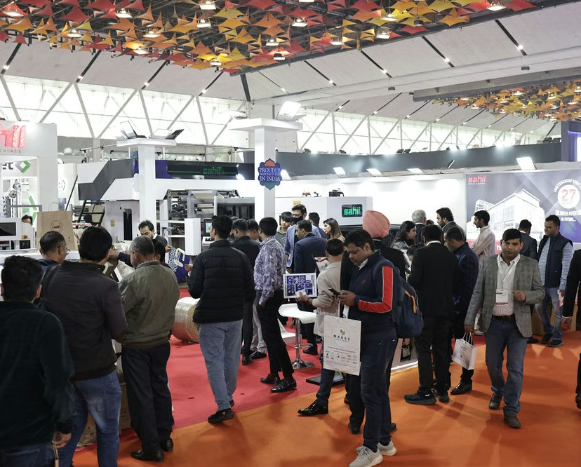 2027年印度新德里纸业展览会India Paperex展馆现场,专业观众参观实况