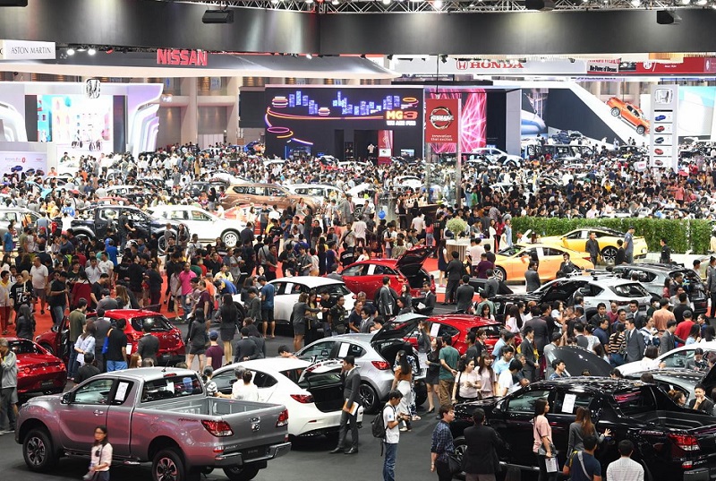 2027年泰国曼谷国际汽车、摩托车展览会Bangkok International Motor Show参展商与海外采购商展台洽谈现场