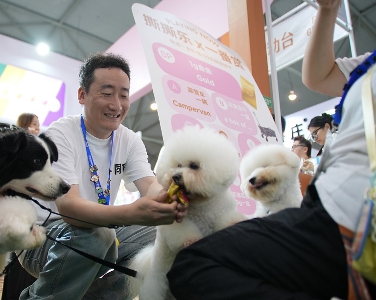 2026年成都宠物博览会-成都国际宠物展TOPS展会现场产品演示与行业交流活动