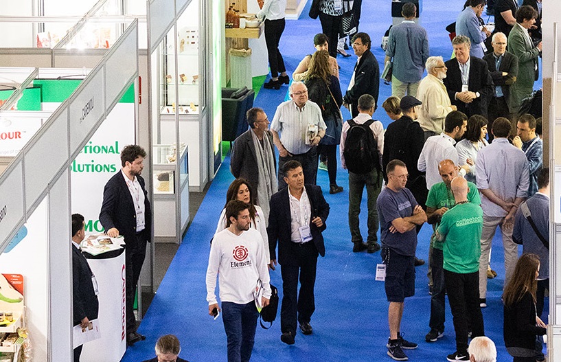 2027年奥地利欧洲天然保健食品展览会Free From Functional Food Expo展馆现场，专业观众参观实况