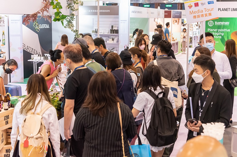2027年香港酒店餐饮用品及食材展览会RBHK展馆现场，专业观众参观实况