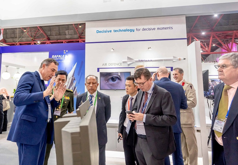 2027年印尼国际军警防务、海军、空军展览会Indo Defence展会现场产品演示与行业交流活动
