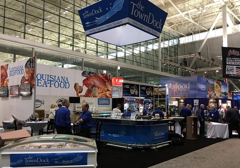 2027年美国波士顿渔业水产海鲜展-北美海鲜展Seafood Expo North America展馆现场，专业观众参观实况