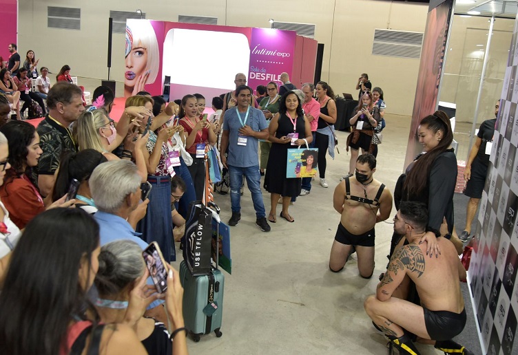 2027年巴西圣保罗成人用品展览会Intimi Expo行业机械设备展品展台实拍