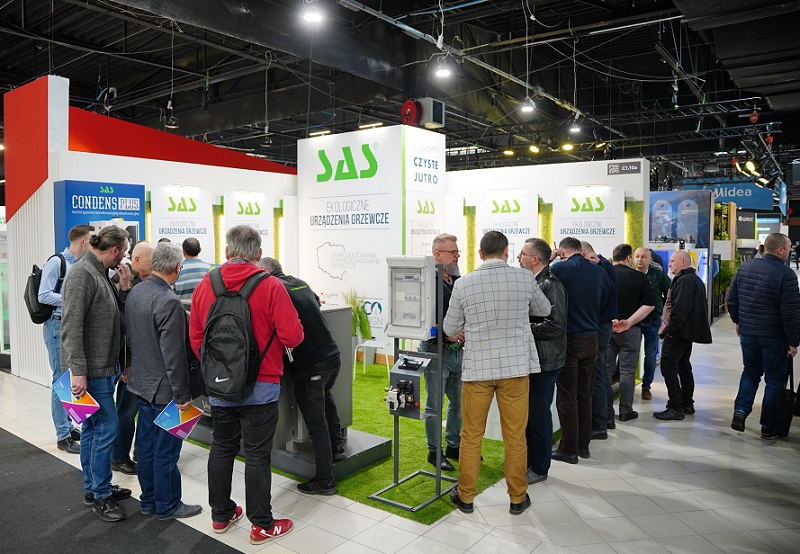 2027年波兰华沙暖通、制冷展览会Warsaw HVAC Expo参展商与海外采购商展台洽谈现场