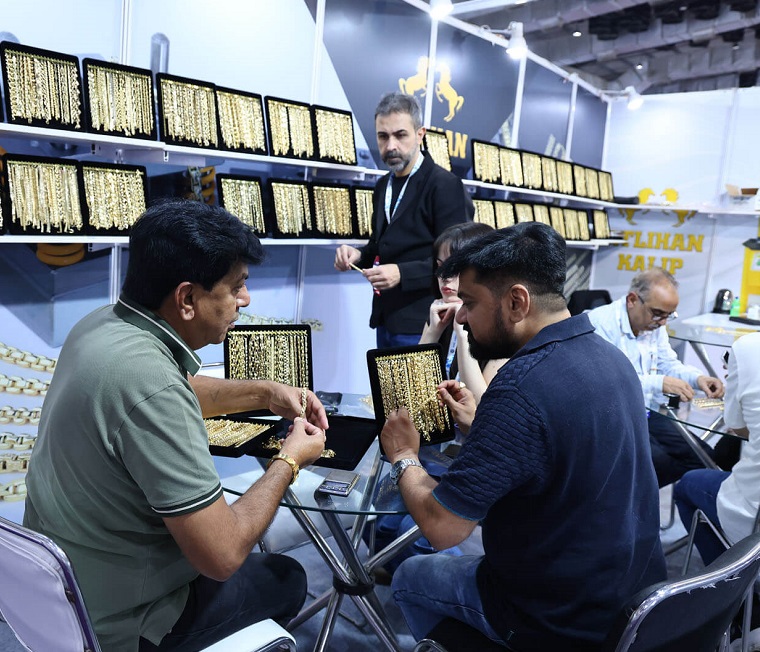 2027年印度珠宝机械设备及配套产业展JMAIIEJEWELLERY MACHINERY SHOW行业机械设备展品展台实拍
