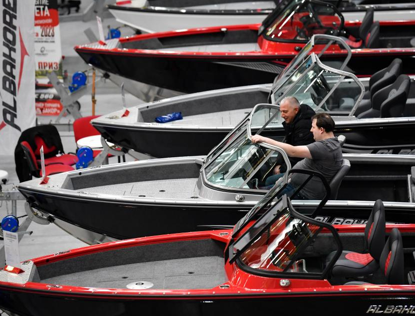 2027年俄罗斯莫斯科游艇展览会Moscow Boat Show展馆现场，专业观众参观实况