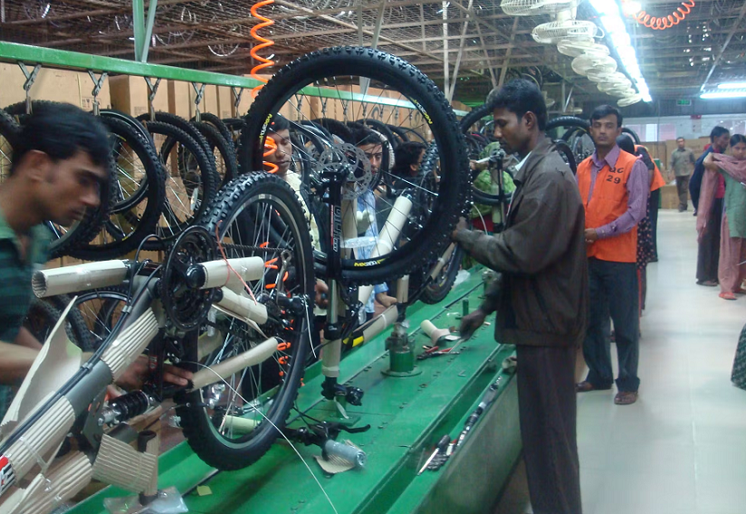 2027年印度新德里自行车展览会India Cycle Show 展馆现场，专业观众参观实况