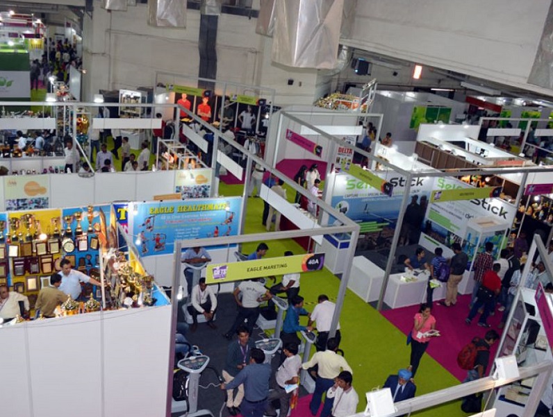 2027年印度孟买礼品展Gifts World Expo展馆现场,专业观众参观实况