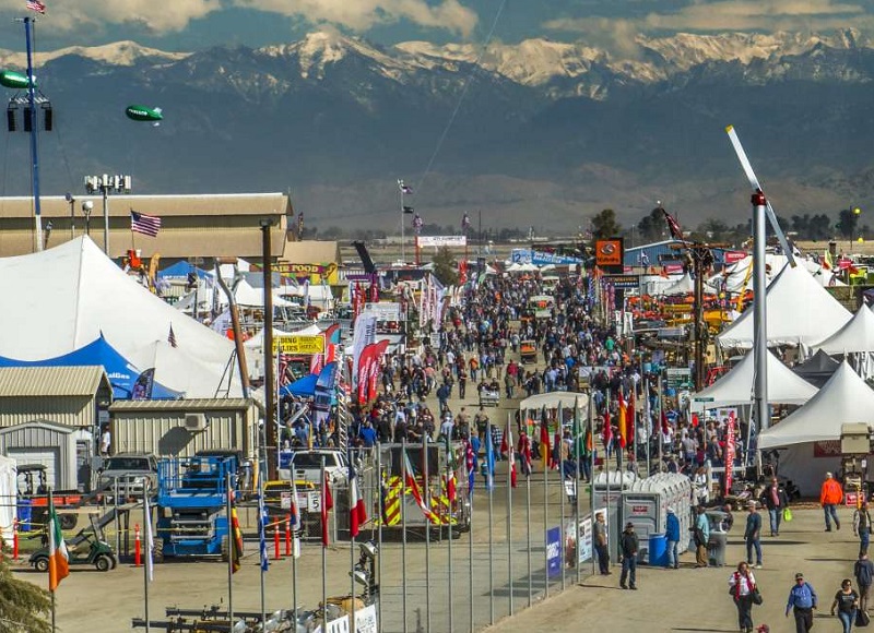 2027年美国加利福尼亚农业机械展览会WORLD AG EXPO展馆内部展台环境实拍