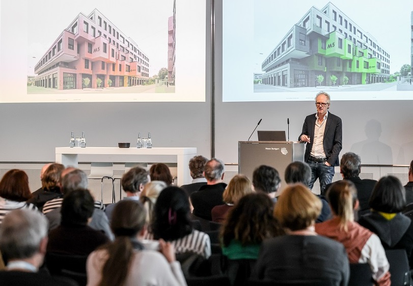 2027年德国斯图加特门窗遮阳展览会R+T Stuttgart展馆现场，专业观众参观实况