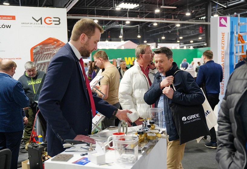 2027年波兰华沙暖通、制冷展览会Warsaw HVAC Expo展馆现场,专业观众参观实况