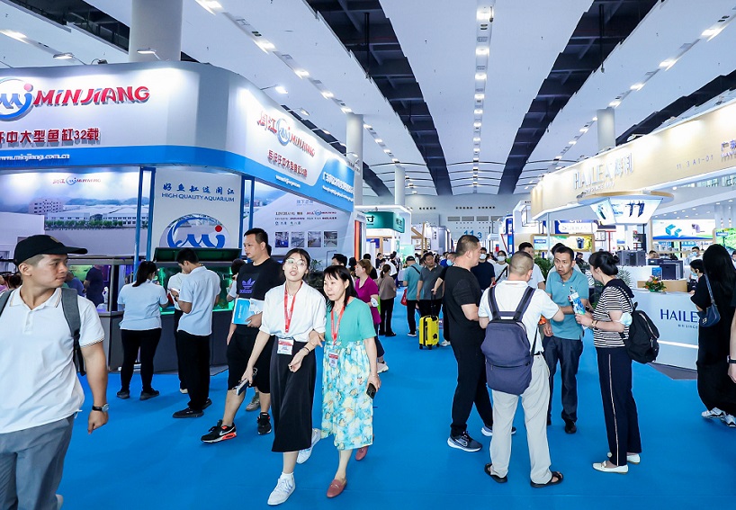 2026年中国（广州）长城国际宠物水族展览会CIPS参展商与海外采购商展台洽谈现场