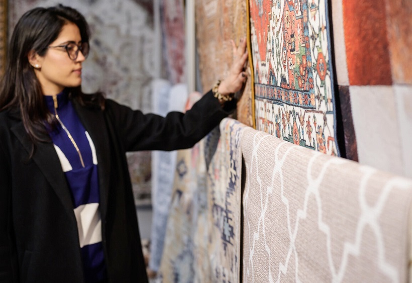 2027年印度孟买家纺展览会heimtextil India参展商与海外采购商展台洽谈现场
