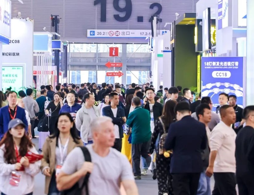 2027年迪培思广州国际广告展DPES SIGN EXPO CHINA行业机械设备展品展台实拍