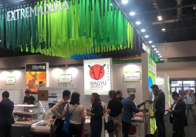 2027年西班牙马德里肉类产品火腿展览会MEAT ATTRACTION展馆内部展台环境实拍