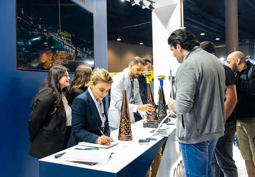 2027年中东迪拜水烟展览会World Shisha Dubai展馆现场,专业观众参观实况