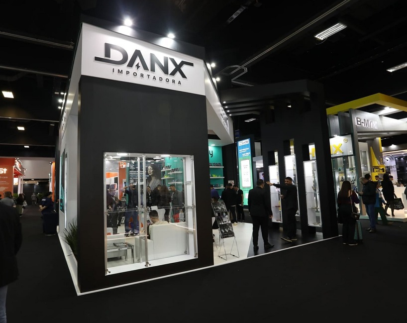 2027年墨西哥移动电子、手机展览会Expo Mobile行业机械设备展品展台实拍
