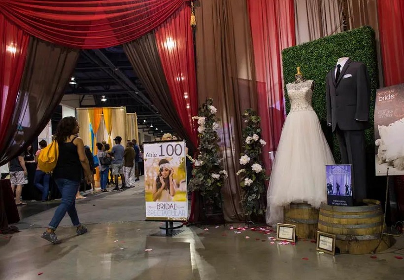 2027年美国拉斯维加斯婚纱礼服展览会Bridal Spectacular行业机械设备展品展台实拍