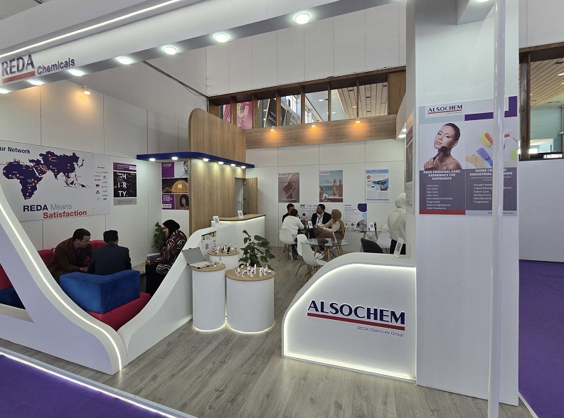 2027年阿尔及利亚美容贸易展览会COSMETICA NORTH AFRICA展馆现场，专业观众参观实况