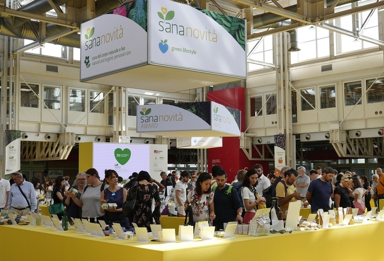 2027年意大利博洛尼亚sana食品展览会SANA FOOD参展商与海外采购商展台洽谈现场