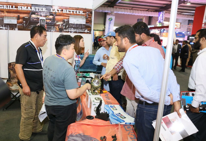 2027年巴基斯坦消费电子展览会Consumer Electronics Asia展会现场产品演示与行业交流活动