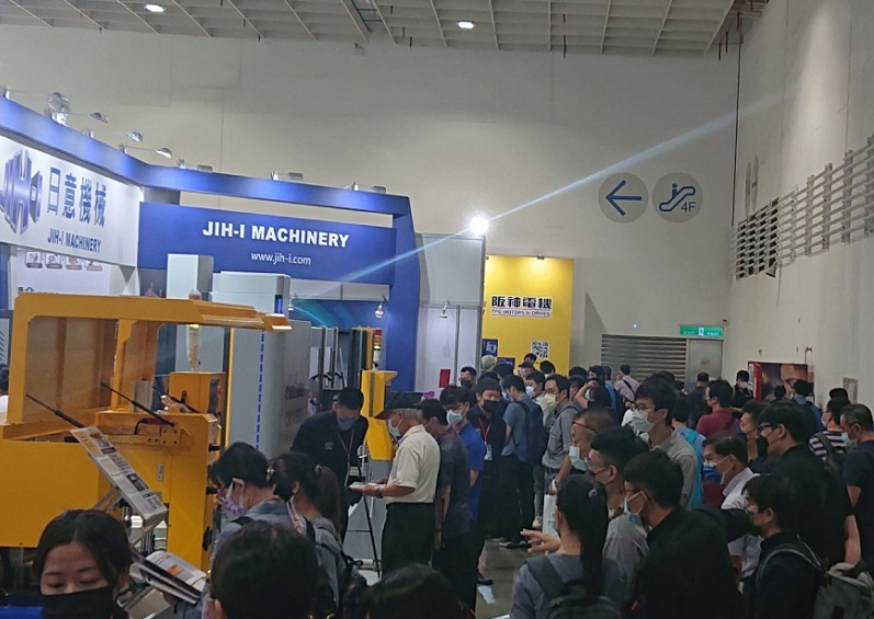 2026年台湾物流及物联网展览会Logistics Taipei参展商与海外采购商展台洽谈现场