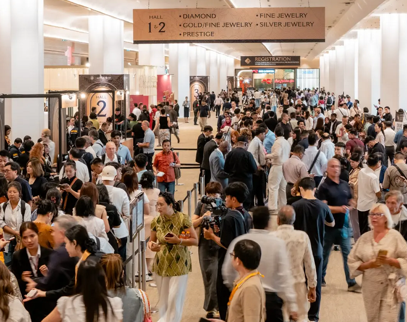 2027年泰国曼谷春季珠宝钟表及宝石展览会Bangkok Gems & Jewelry Fair行业机械设备展品展台实拍