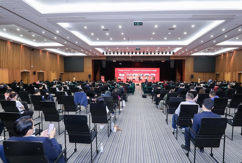 2026年中国（广州）长城国际宠物水族展览会CIPS展馆现场，专业观众参观实况