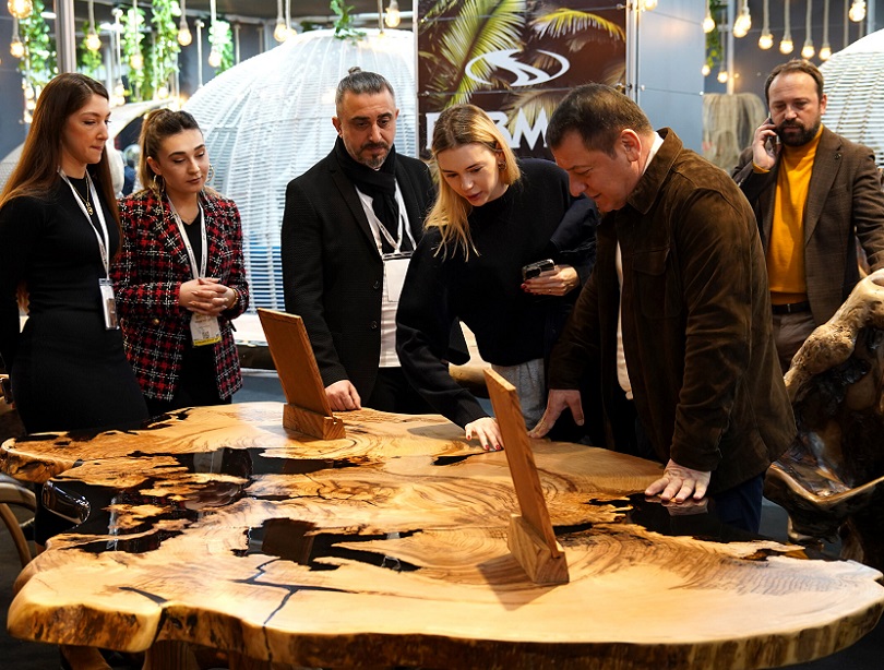 2027年土耳其伊斯坦布尔家具展Istanbul Furniture Fair展馆现场,专业观众参观实况