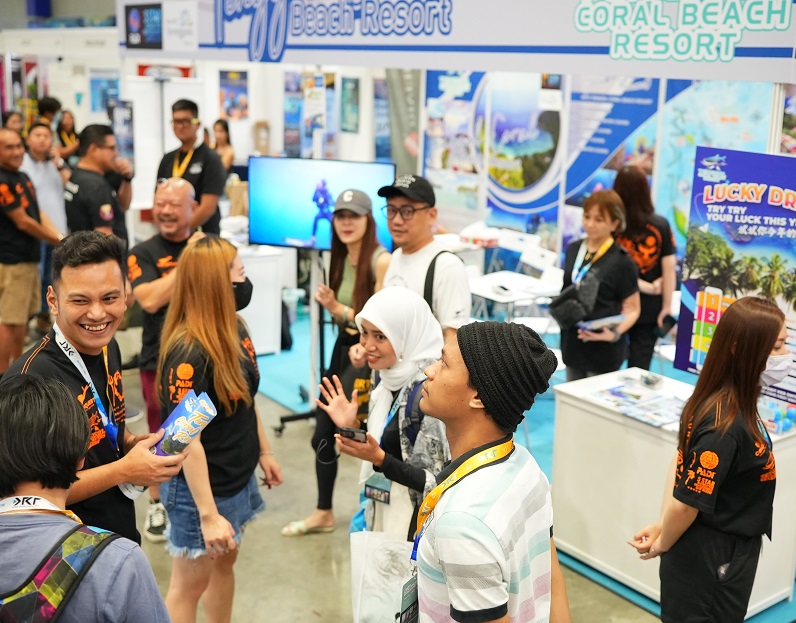 2027年印尼潜水及度假观光展览会DRT SHOW Indonesia参展商与海外采购商展台洽谈现场