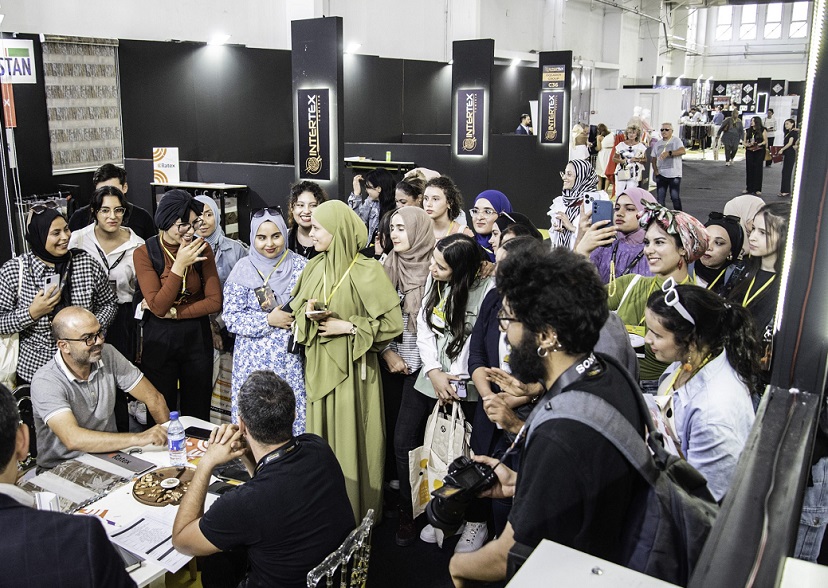 2026年突尼斯纺织工业、纺织机械展览会ITF Intertex Machinery Tunisia展馆现场,专业观众参观实况