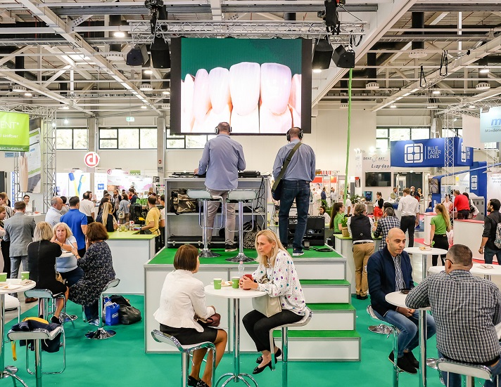2026年匈牙利口腔牙科展览会Dental World展馆现场,专业观众参观实况