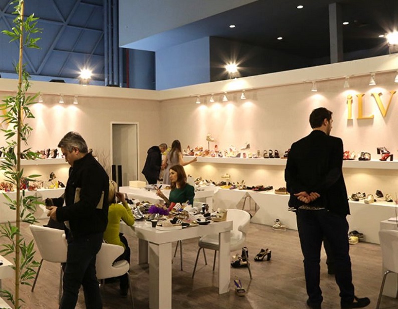 2026年土耳其伊斯坦布尔鞋及箱包展秋季Aymod展会现场产品演示与行业交流活动