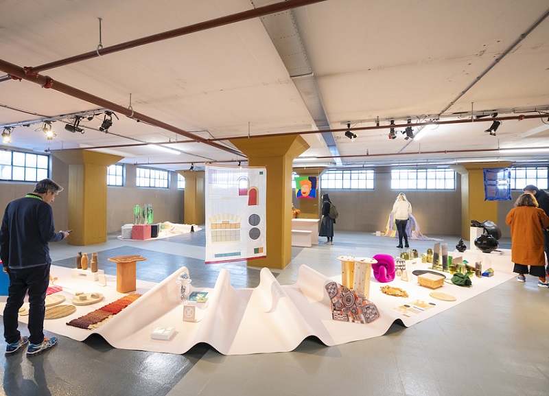 2026年荷兰设计周-荷兰时装周-荷兰时尚服装展Dutch Design Week行业机械设备展品展台实拍