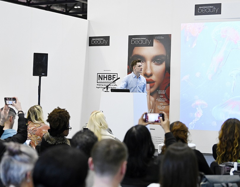 2026年英国伦敦美容美发展览会Professional Beauty London展馆现场,专业观众参观实况