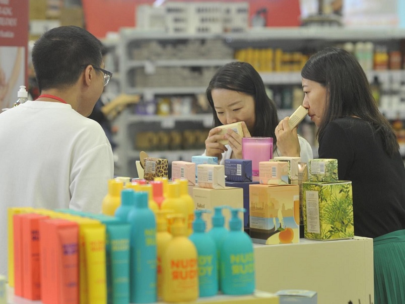 2027年新加坡美容美发展览会Beauty Asia Singapore展馆现场,专业观众参观实况