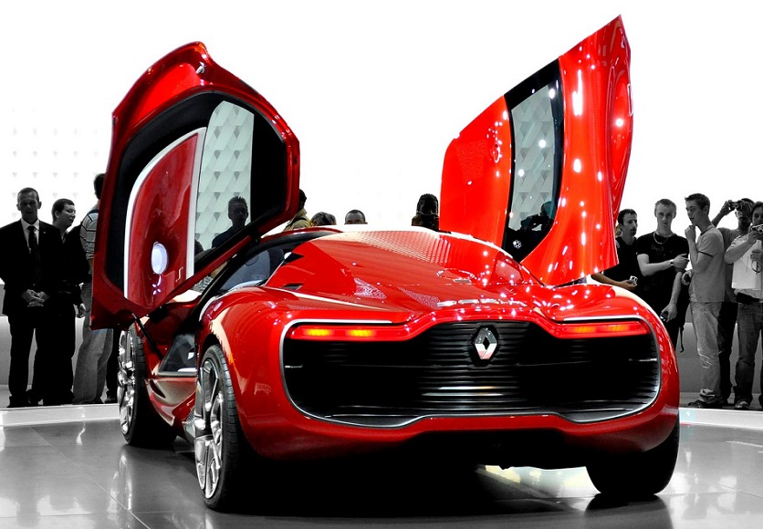 2026年法国巴黎车展Mondial de l’Auto展馆现场,专业观众参观实况