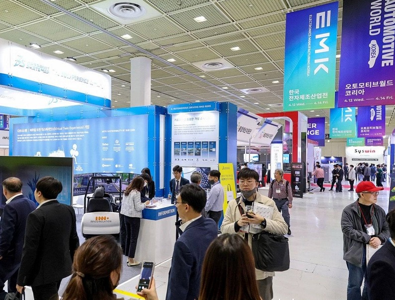 2027年韩国首尔汽车电子工业技术展览会Automotive World Korea参展商与海外采购商展台洽谈现场