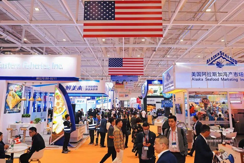 2026年中国国际渔业博览会-青岛渔博会China Fisheries & Seafood Expo参展商与海外采购商展台洽谈现场