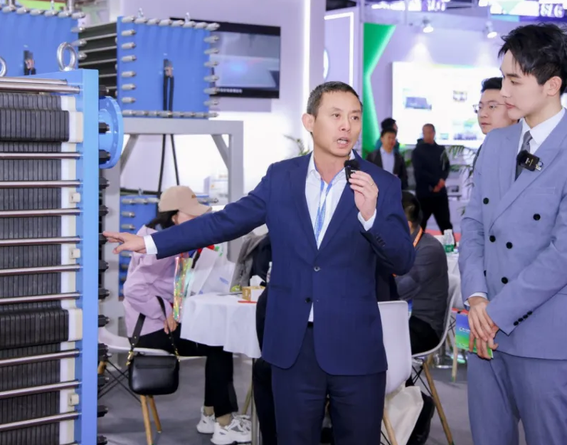 2026年中国电气工程技术装备展-中国电气工程大会CEEC展馆现场,专业观众参观实况